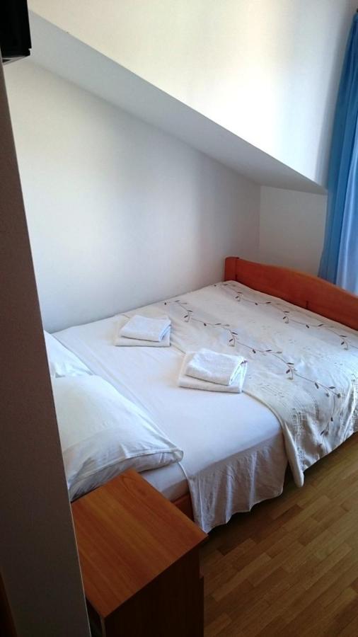 Guest House Lav พรีมอชเตน ภายนอก รูปภาพ